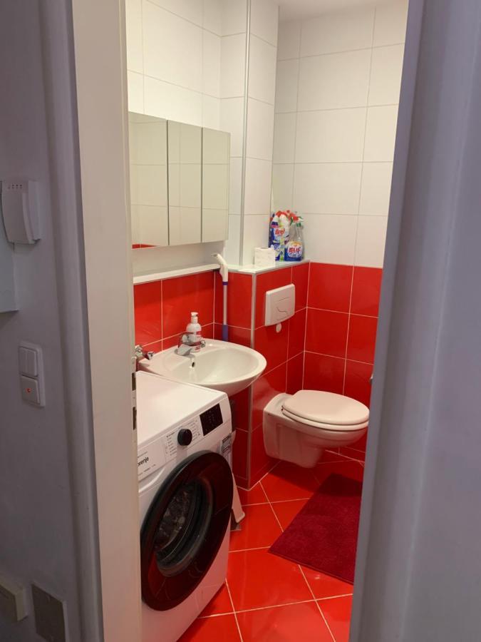 Apartment Onyx Free Garage Parking Szarajevó Kültér fotó