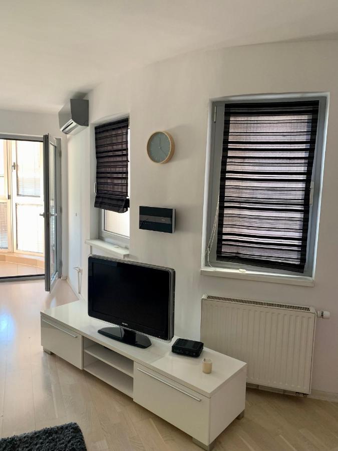 Apartment Onyx Free Garage Parking Szarajevó Kültér fotó